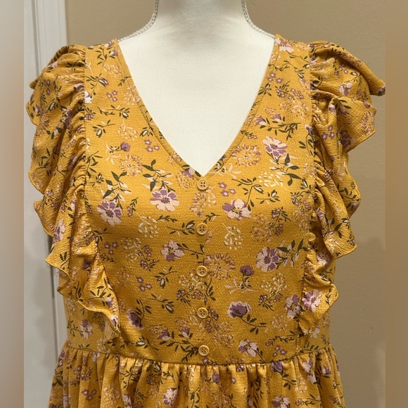 Melloday Mustard Floral Ruffle Peplum Top Size Medium - Picture 3 of 6